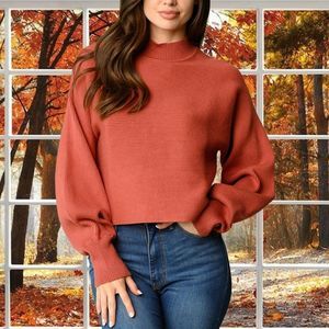 Long sleeve ribbed mock neck top